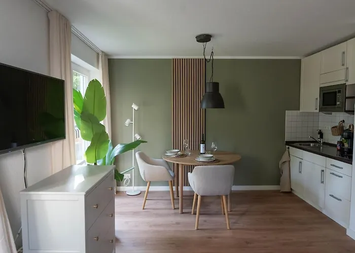 In - Elbnah - Ruhig - Neu - Gut Angebunden - Wifi - Tv -kostenloses Parken