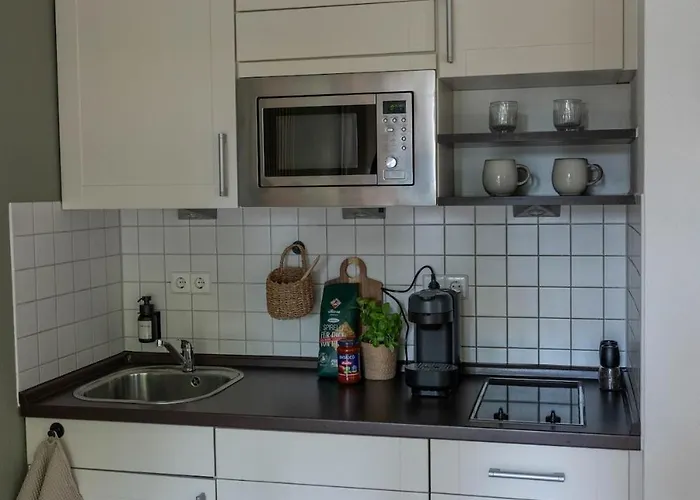 شقة In - Elbnah - Ruhig - Neu - Gut Angebunden - Wifi - Tv -kostenloses Parken دريسدن