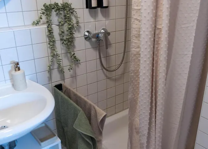 In - Elbnah - Ruhig - Neu - Gut Angebunden - Wifi - Tv -kostenloses Parken 德累斯顿